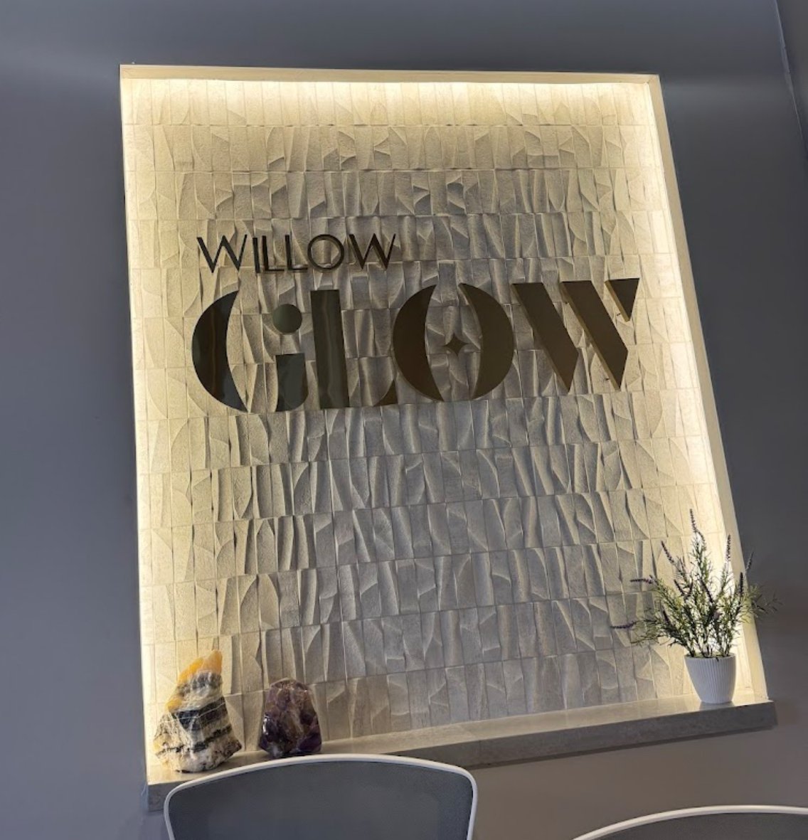 Willow Glow Wellness Spa Clinics image